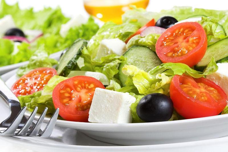 Tổng hợp các món Salad tô điểm mới lạ cho buổi tiệc cưới chay